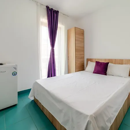 Vila Axy Guest house